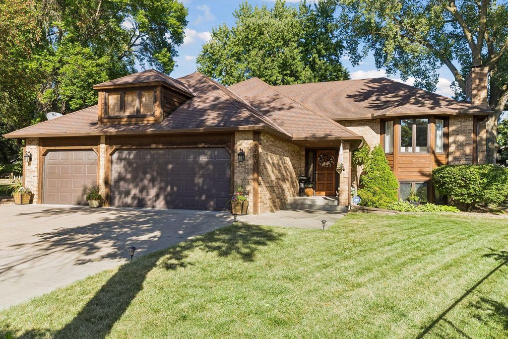 5170 Hemlock Lane N, Plymouth, MN 55442 — exterior