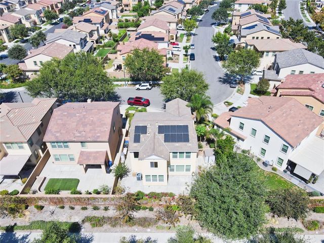 2782 E Thompson, Ontario, CA 91762