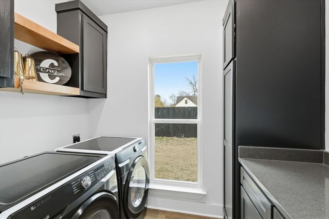 1404 17th Street, Bridgeport, TX 76426