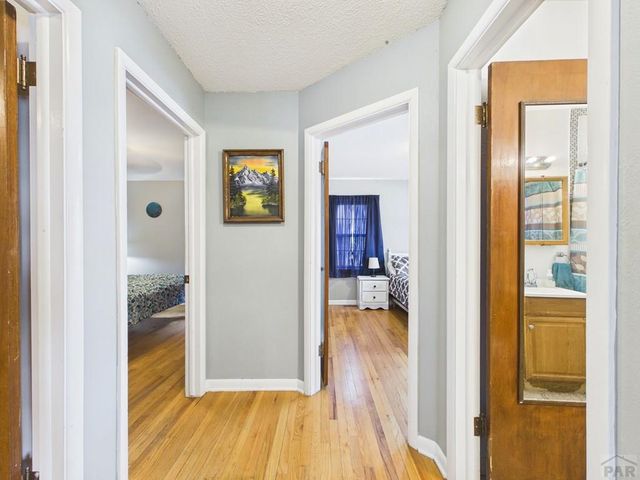 1615 Englewood Dr, Pueblo, CO 81005