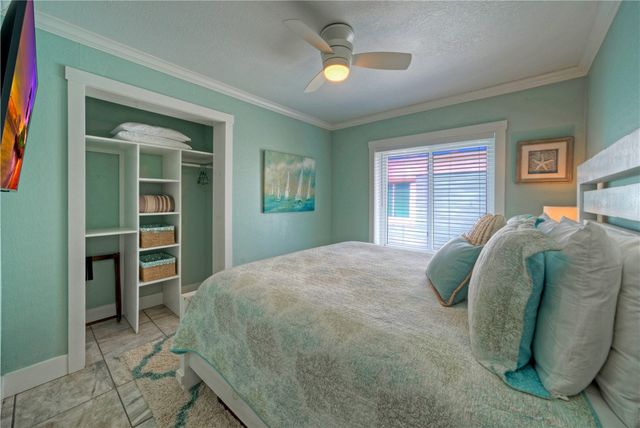 700 Island Retreat 115, Port Aransas, TX 78373