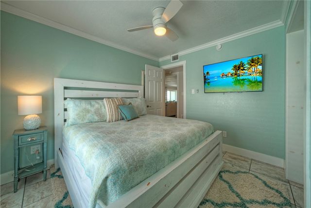 700 Island Retreat 115, Port Aransas, TX 78373