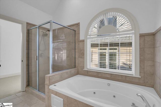 216 Asheton Lakes Way, Simpsonville, SC 29681