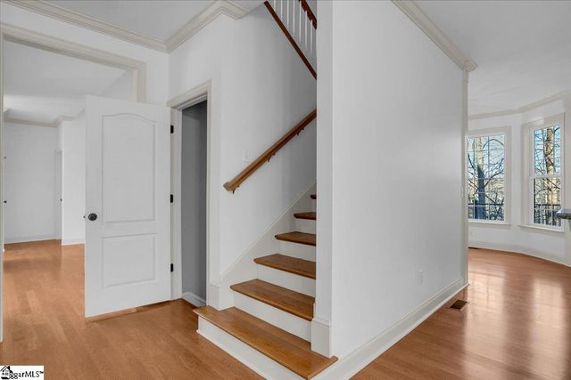 216 Asheton Lakes Way, Simpsonville, SC 29681