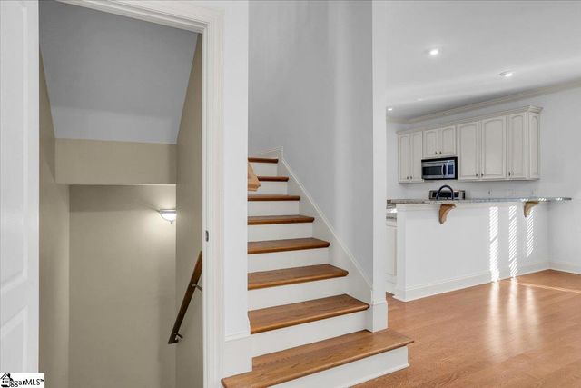 216 Asheton Lakes Way, Simpsonville, SC 29681