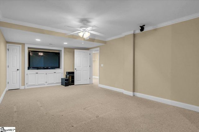 216 Asheton Lakes Way, Simpsonville, SC 29681