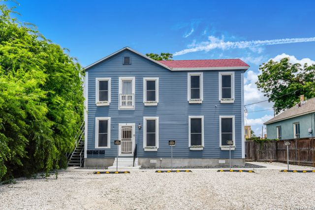 125 Paso Hondo, San Antonio, TX 78202