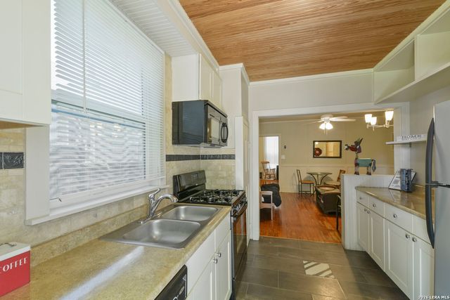 125 Paso Hondo, San Antonio, TX 78202