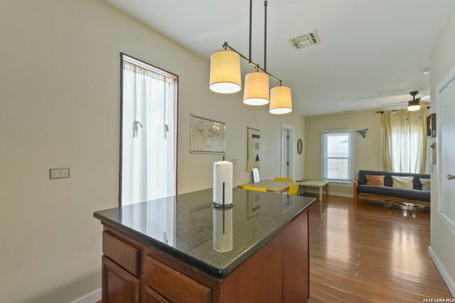 125 Paso Hondo, San Antonio, TX 78202