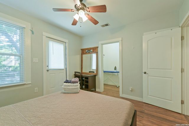125 Paso Hondo, San Antonio, TX 78202