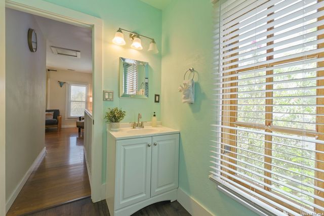 125 Paso Hondo, San Antonio, TX 78202