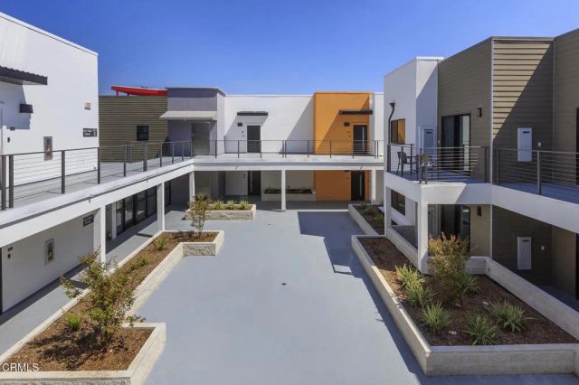 1300 W Mission Boulevard 314, Pomona, CA 91766