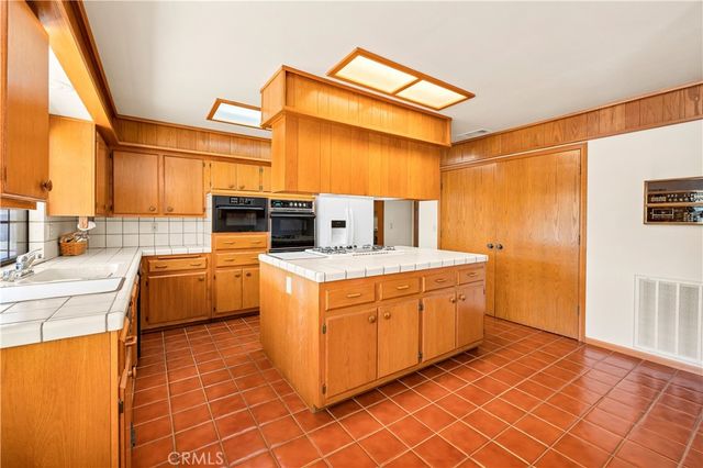 43061 Partridge Ranch, Hemet, CA 92544