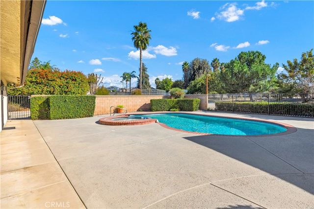 43061 Partridge Ranch, Hemet, CA 92544