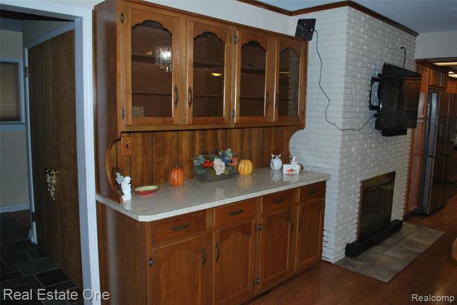40936 Micol Drive, Plymouth, MI 48170
