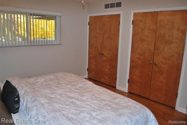 40936 Micol Drive, Plymouth, MI 48170