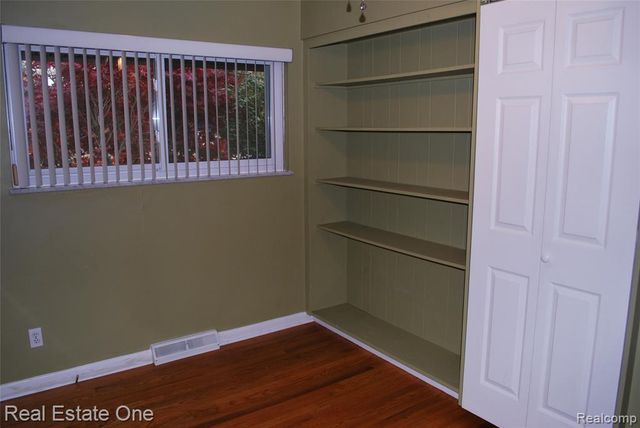 40936 Micol Drive, Plymouth, MI 48170