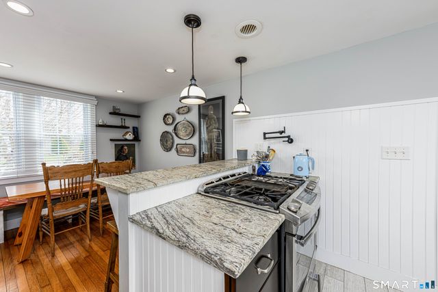 58 Neck Road, Madison, CT 06443