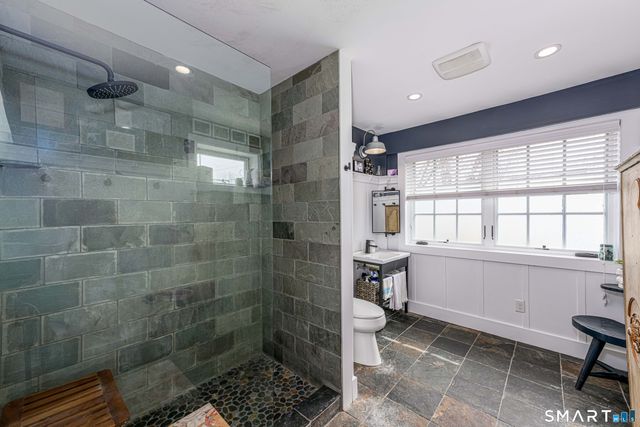 58 Neck Road, Madison, CT 06443