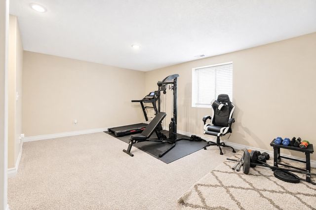 821 W 50th, Wichita, KS 67217