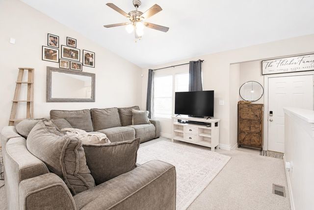 821 W 50th, Wichita, KS 67217
