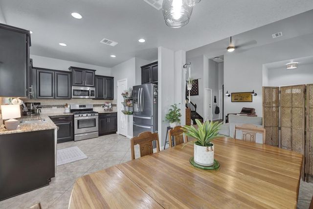 303 Parkside DR, San Marcos, TX 78666