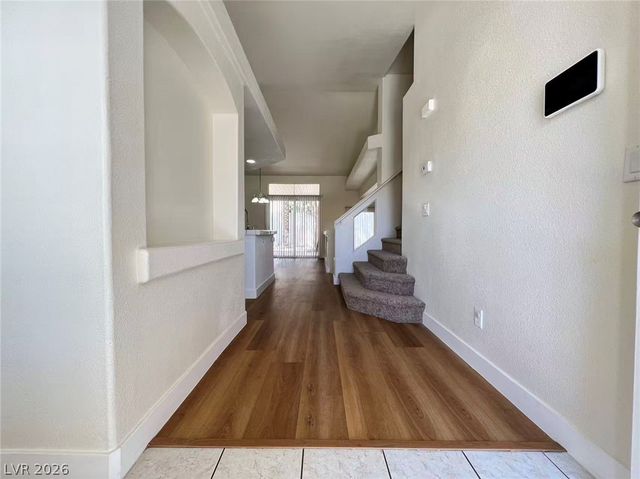 8704 AUTUMN VALLEY Avenue, Las Vegas, NV 89129