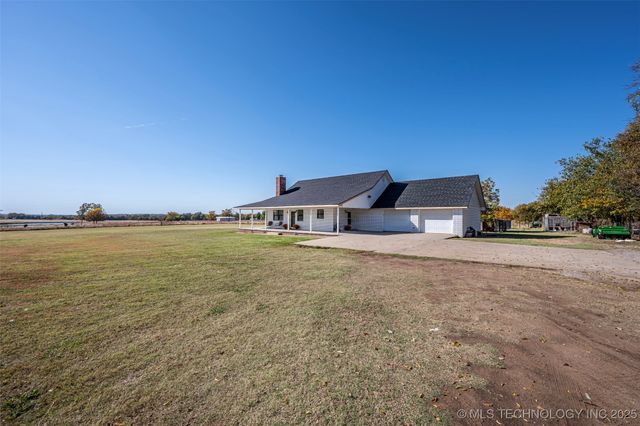 1121 Industrial Park Drive, Sulphur, OK 73086