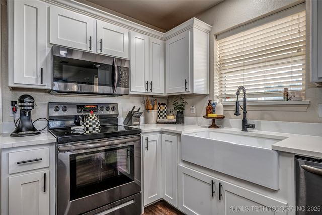 1121 Industrial Park Drive, Sulphur, OK 73086