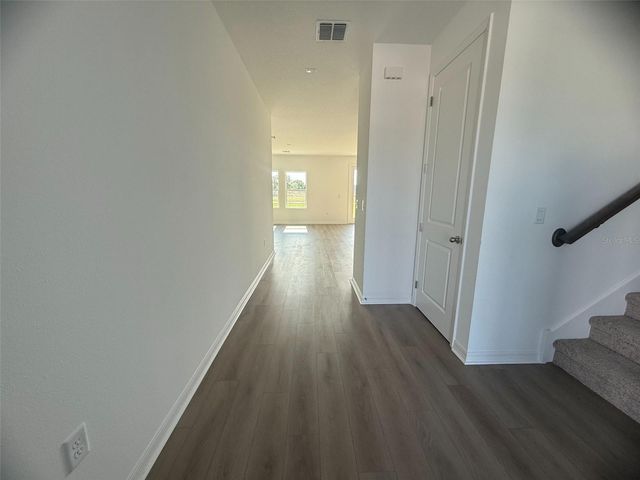 5243 PAINTED BAMBOO STREET, St Cloud, FL 34771