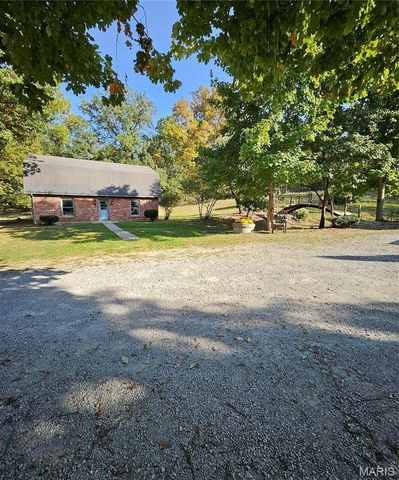 1 Meadowbrook Heights, Hannibal, MO 63401