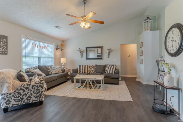 12928 Mattison Court, Evansville, IN 47725