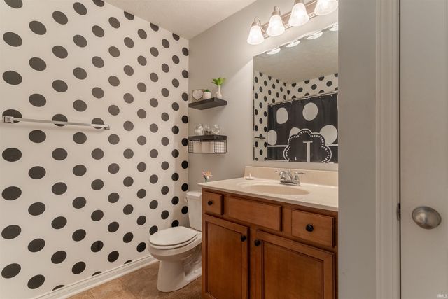 12928 Mattison Court, Evansville, IN 47725