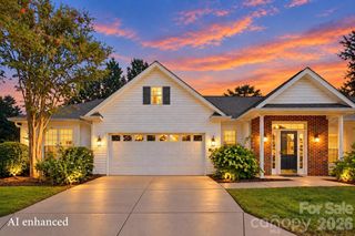 9218 Duckhorn Drive, Charlotte, NC 28277