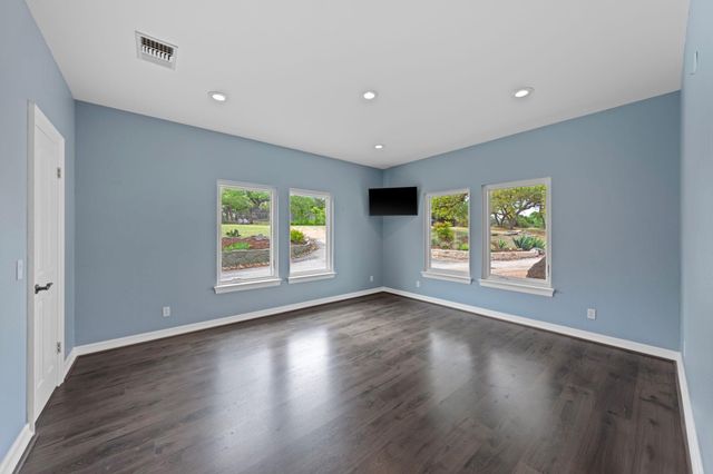 100 Rainbow's End, Wimberley, TX 78676