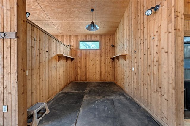 100 Rainbow's End, Wimberley, TX 78676