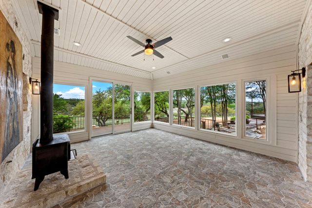 100 Rainbow's End, Wimberley, TX 78676