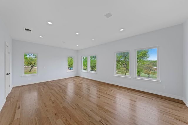 100 Rainbow's End, Wimberley, TX 78676
