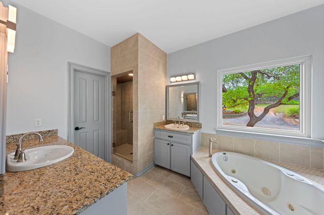 100 Rainbow's End, Wimberley, TX 78676