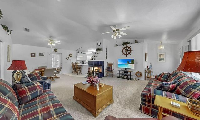 914 WOODLAND DRIVE, Seffner, FL 33584