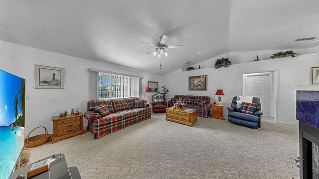 914 WOODLAND DRIVE, Seffner, FL 33584