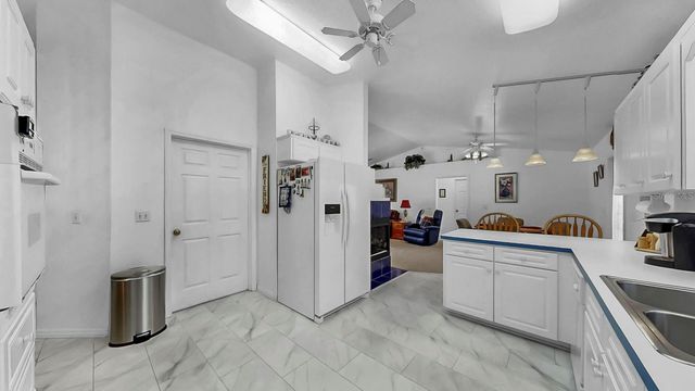 914 WOODLAND DRIVE, Seffner, FL 33584