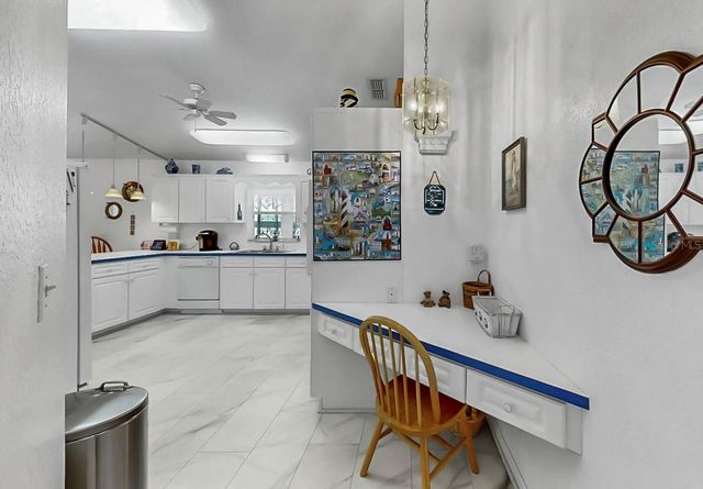 914 WOODLAND DRIVE, Seffner, FL 33584