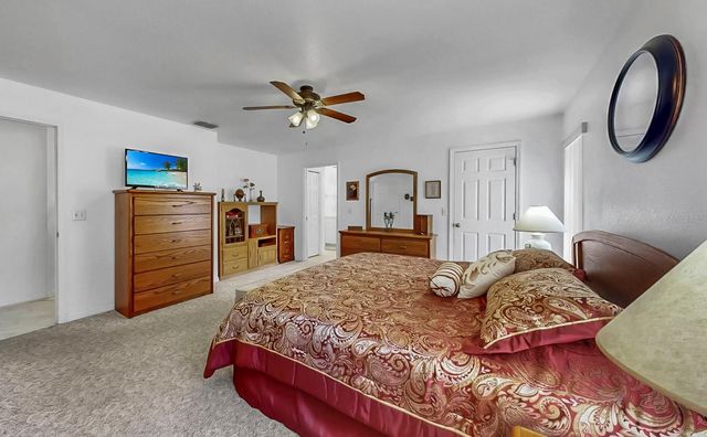 914 WOODLAND DRIVE, Seffner, FL 33584