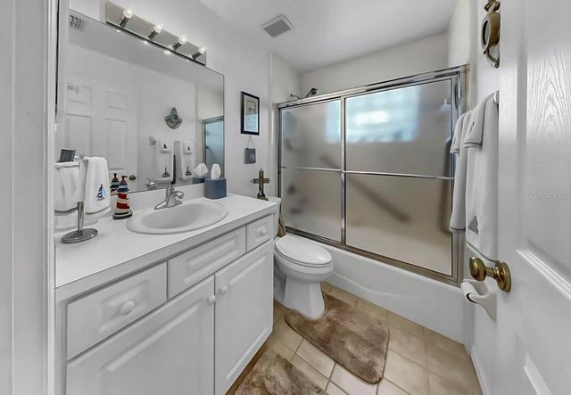 914 WOODLAND DRIVE, Seffner, FL 33584