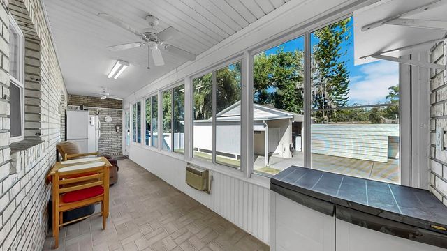 914 WOODLAND DRIVE, Seffner, FL 33584