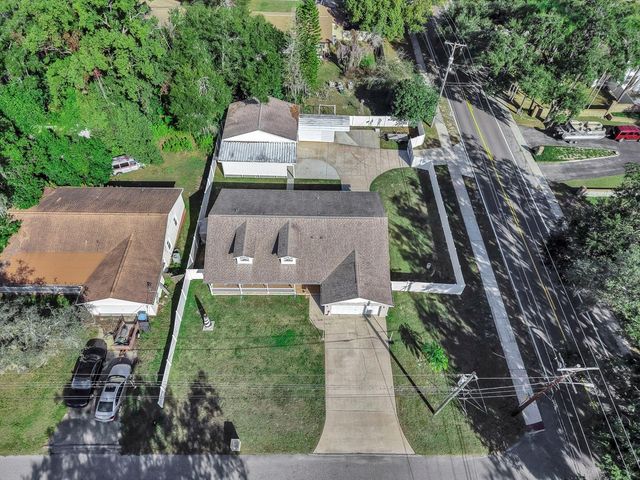 914 WOODLAND DRIVE, Seffner, FL 33584