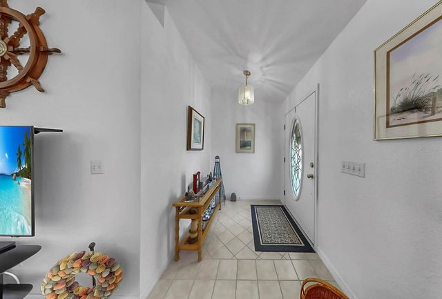 914 WOODLAND DRIVE, Seffner, FL 33584