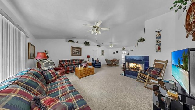 914 WOODLAND DRIVE, Seffner, FL 33584