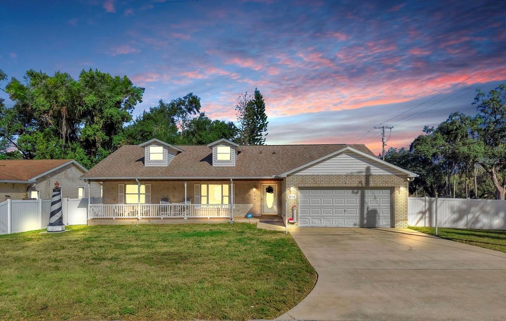 914 WOODLAND DRIVE, Seffner, FL 33584